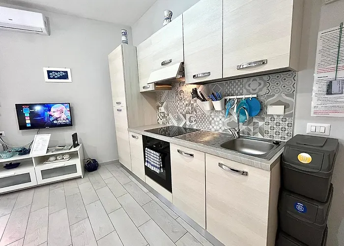 Ca Del Mar - E Cinque Terre Апартаменты *